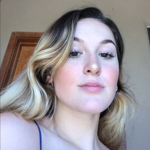 Meet your Posher, Baylee